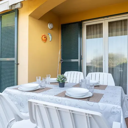 - In 5 Minutes From Lecco Center
